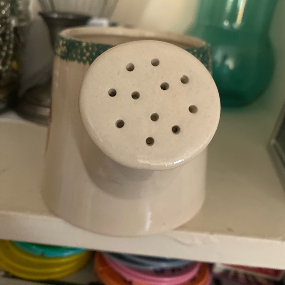 Vintage Hermitage Pottery spongeware watering can pitcher Farm Decor - Picture 2 of 4